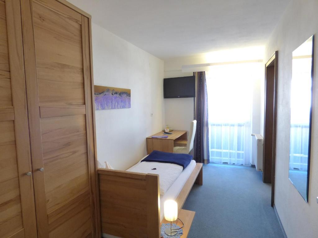 Panoramahotel Sankt Johann in Tirol Cameră foto